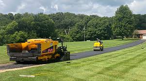 Best Driveway Snow Removal Preparation  in Georgetown, IL